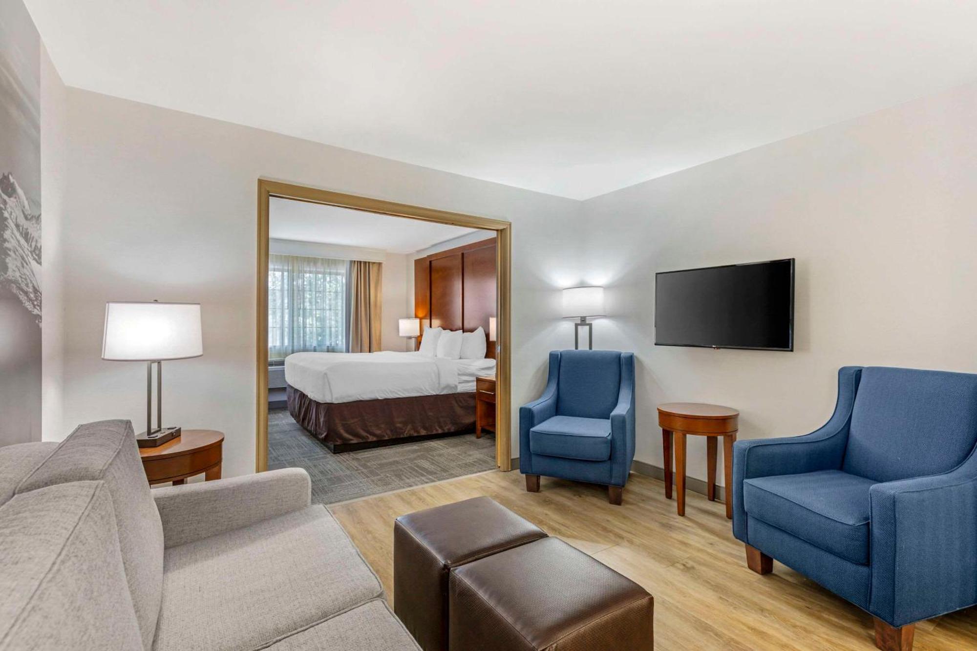 Comfort Suites Golden West On Evergreen Parkway Экстерьер фото